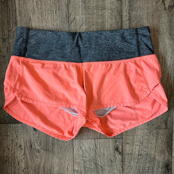 Lululemon salmon colored shorts - Picture 1 of 3